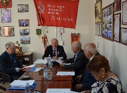 Бюро заслушало отчет Сурского районного совета