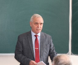 NPK 25 18